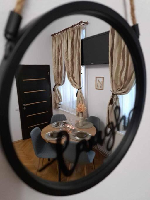 Sofia'S Home Comfy Studio In The Old Town Braşov Eksteriør billede